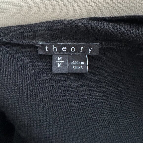 Theory "Trincy Evian Stretch" Cardigan in Black, size medium - Picture 3 of 8